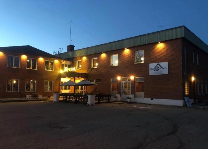 Dentas Hotell Raivi Hoting Kültér fotó