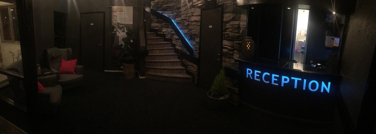 Dentas Hotell Raivi Hoting Kültér fotó